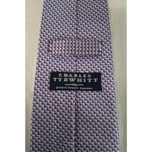 Charles Tyrwhitt Necktie Jermyn Street, London 60 x 3.75 Purple & White Silk EUC